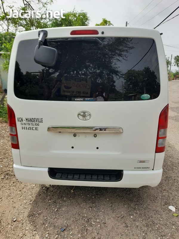 Toyota Hiace 2,3L 2012-3