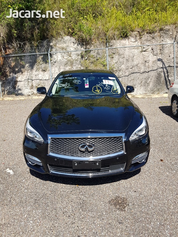 Nissan Fuga 2,5L 2016-1