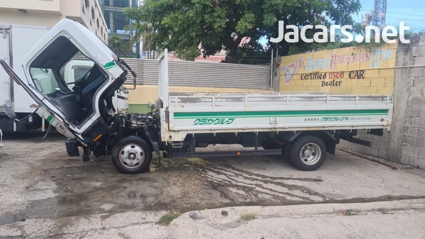 2012 Mitsubishi Canter-2