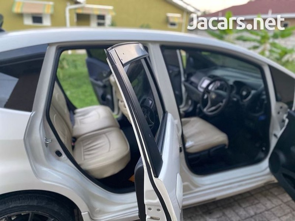 Honda Fit 1,3L 2010-9