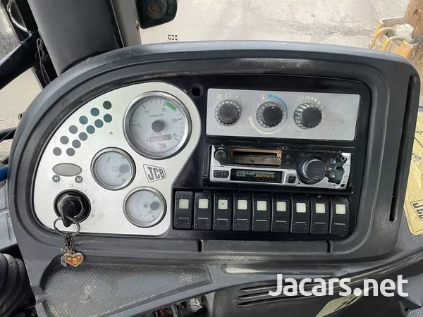 JCB 3CX Hammer Master-5