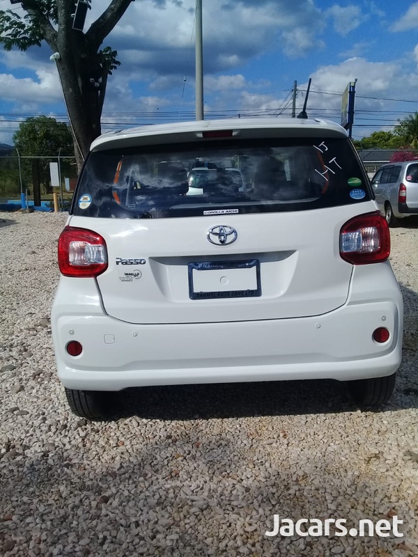 Toyota Passo 1,5L 2017-5