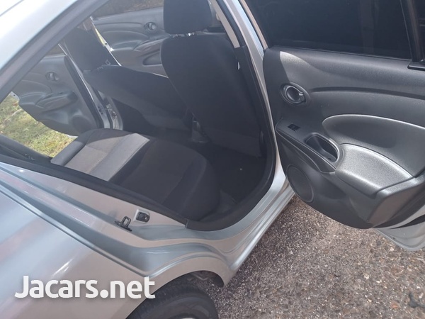 Nissan Latio 1,2L 2014-8