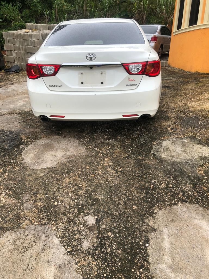 Legend Auto Sales, Manchester 5465