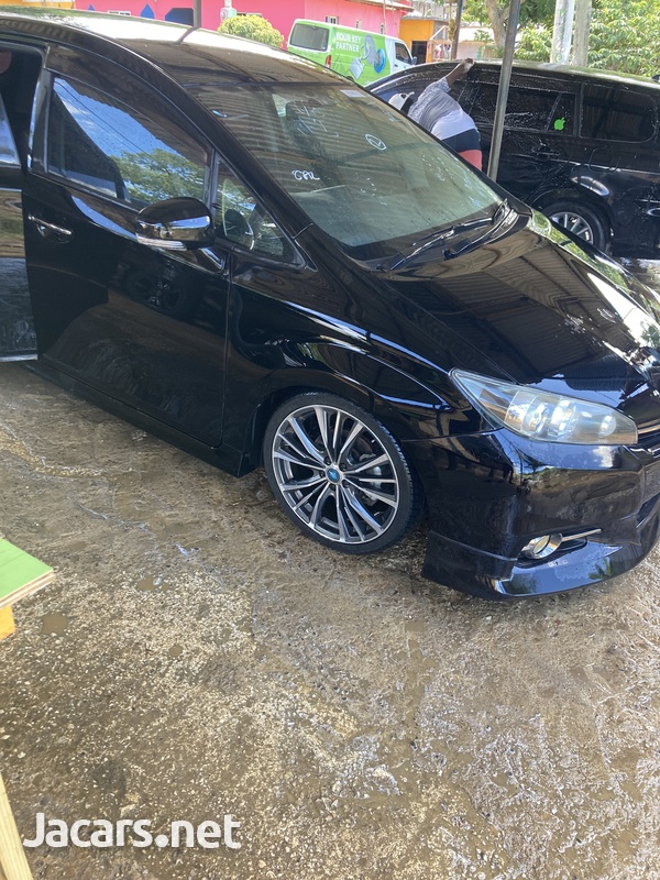 Toyota Wish 1,8L 2013-6