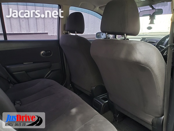 Nissan Tiida 1,5L 2011-8