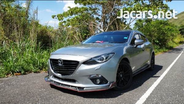 Mazda 3 1,5L 2015-1