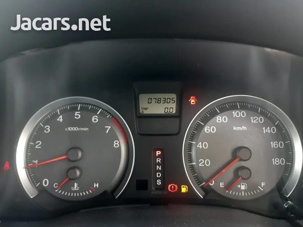 Honda Stream 2,0L 2013-3