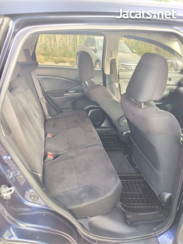 Honda CR-V 1,8L 2013-5
