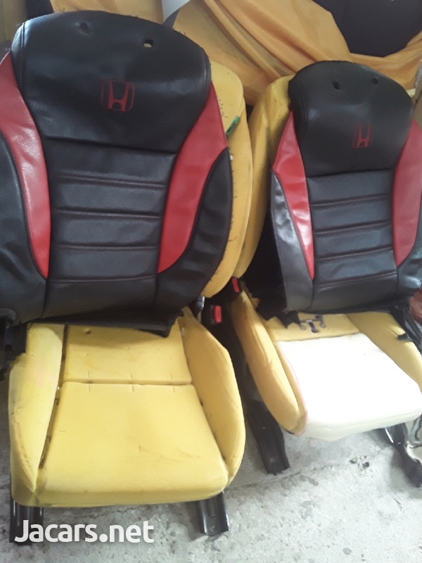 UPHOLSTERY OF CAR ROOF LINING.BUS SEATS AND CAR SEATS.876 3621268