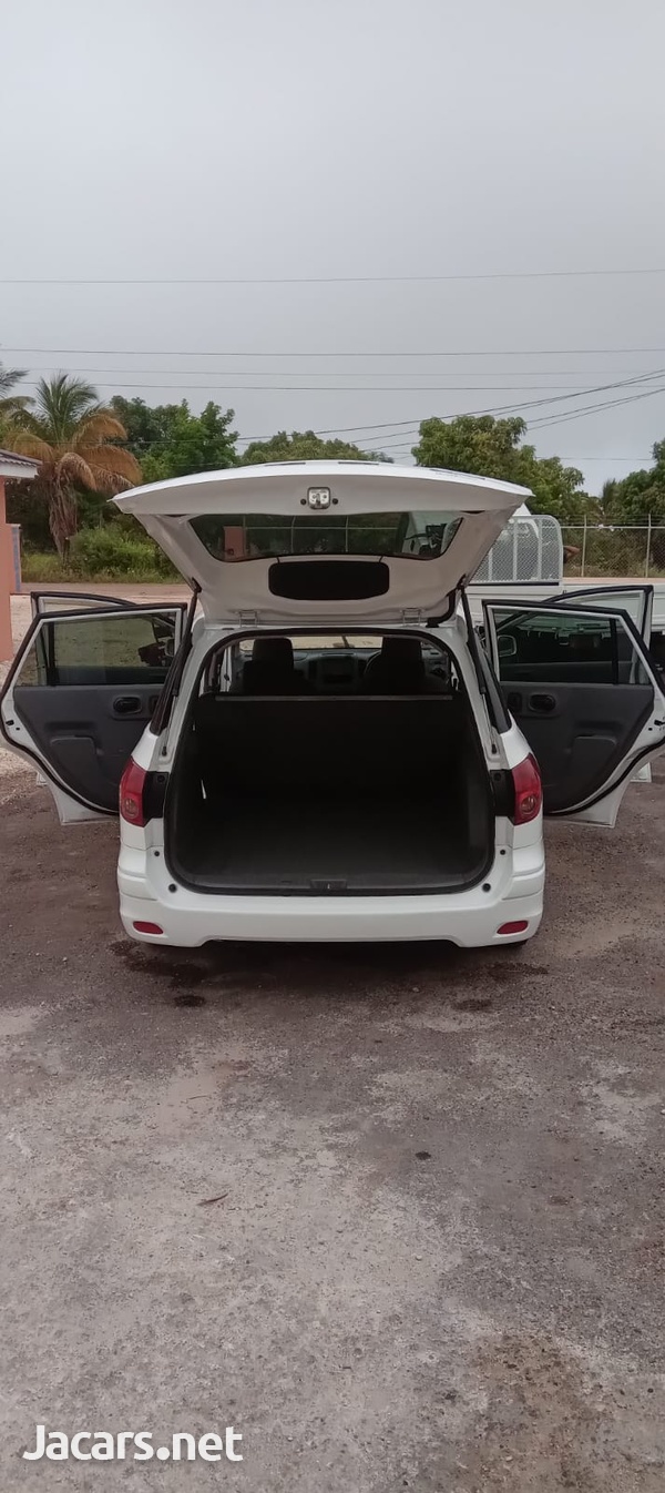 Nissan AD Wagon 1,5L 2017-7