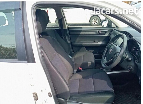 Toyota Fielder 1,5L 2017-6