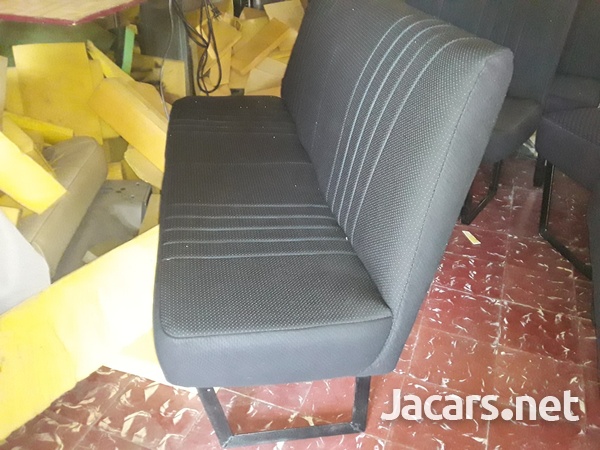 HAVE YOUR BUS FULLY SEATED WITH 4 ROWS OF SEATS FOR TOYOTA HIACE.876 3621268-4