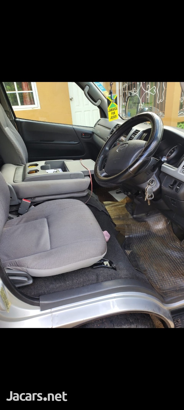 Toyota Hiace 2,0L 2007-2