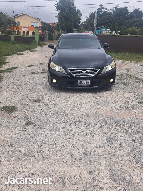 Toyota Mark X 2,0L 2010-1