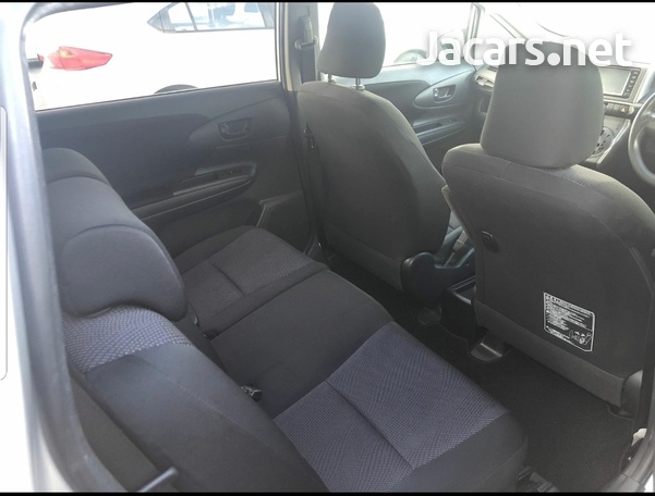 Toyota Wish 1,8L 2016-7