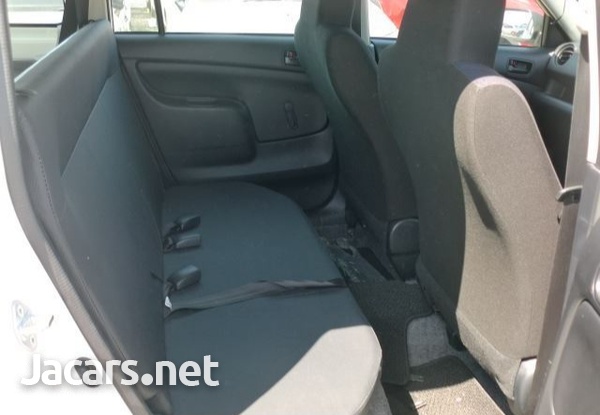 Toyota Succeed 1,5L 2016-8