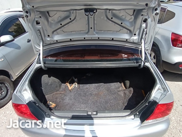 Mitsubishi Lancer 1,5L 2005-5
