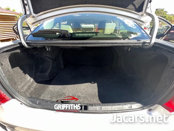 Toyota Axio 1,5L 2017-8