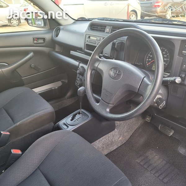 Toyota Probox 1,5L 2016-4