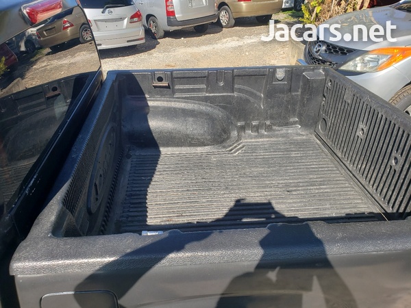 Isuzu D-Max 2,0L 2011-1