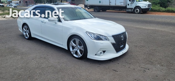 Toyota Crown 3,5L 2014-1