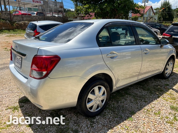 Toyota Axio 1,5L 2013-5