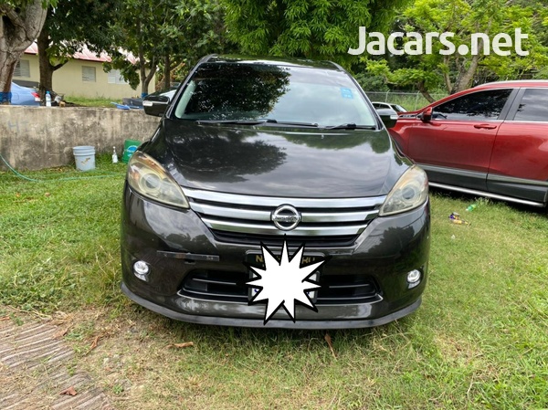 Nissan LaFesta 2,0L 2012-2