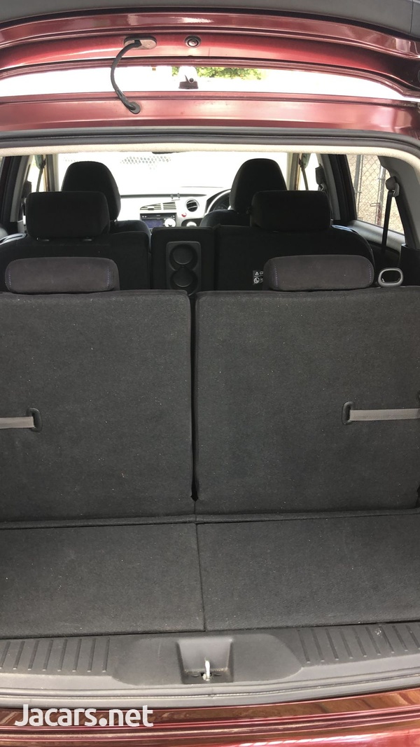 Honda Stream 1,8L 2013-10