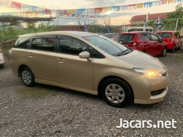 Toyota Wish 1,8L 2012-2