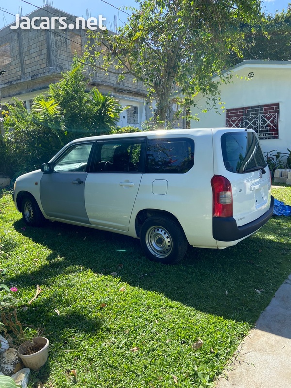Toyota Probox 1,5L 2014-14