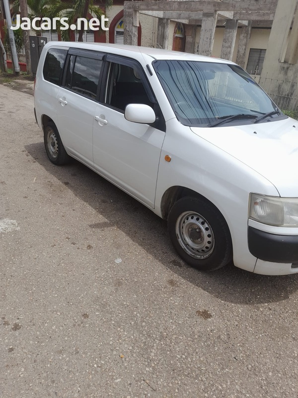 Toyota Probox 1,5L 2013-2