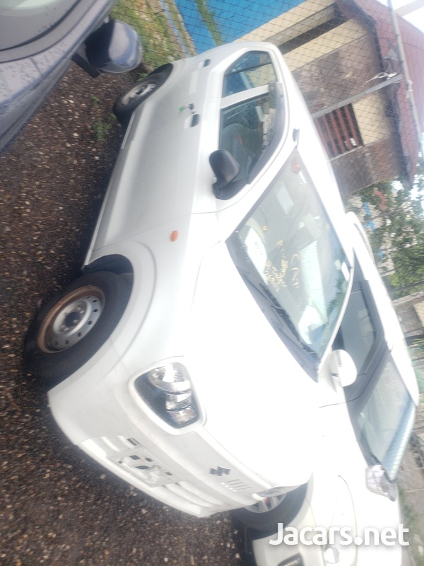 Suzuki Alto 0,7L 2017-8