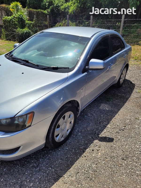 Mitsubishi Galant Fortis 2,0L 2009-12