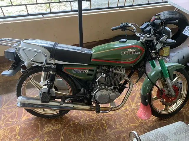 Fairly New 150CC Timing Chain Du-Road Everything Works Docs Available., Manchester