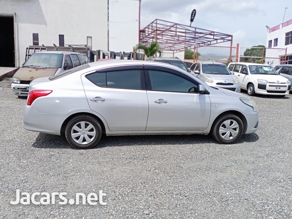 Nissan Latio 1,3L 2015-1