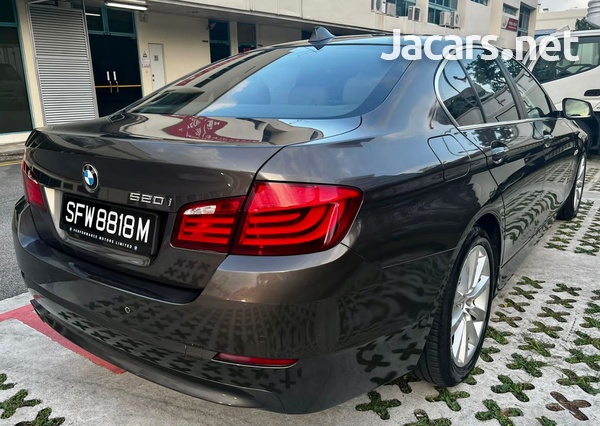BMW 5-Series 2,0L 2013-3