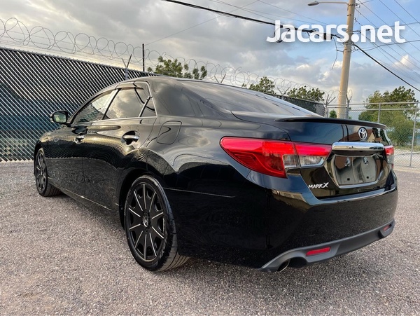 Toyota Mark X 2,5L 2013-5