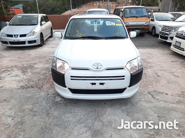 Toyota Probox 1,5L 2017-2