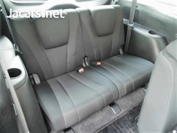 Mazda Premacy 2,0L 2017-6