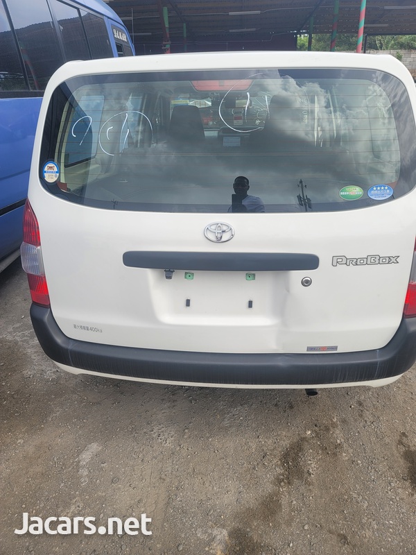 Toyota Probox 1,5L 2017-2