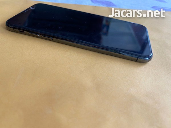iPhone X 64GB-4