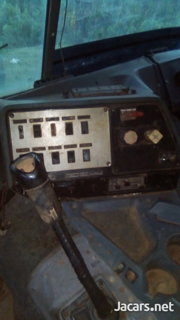 International Truck-5