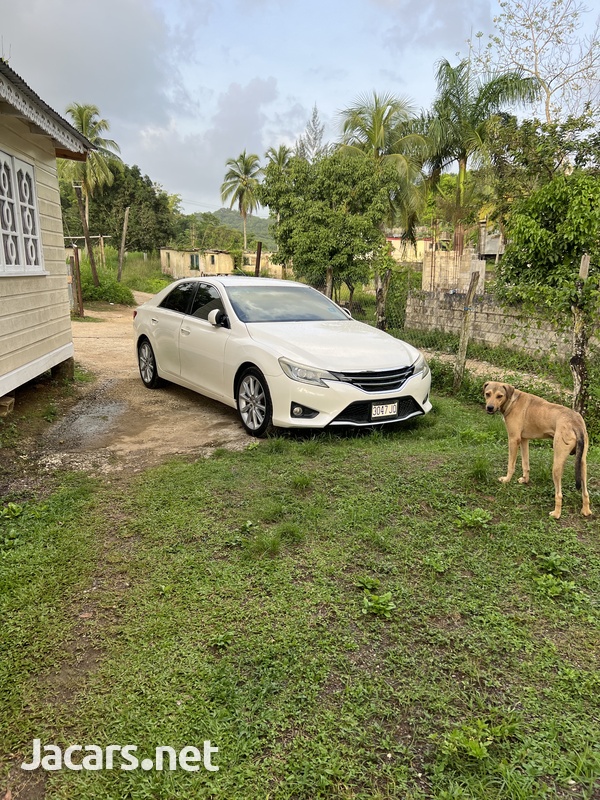 Toyota Mark X 2,5L 2013-5