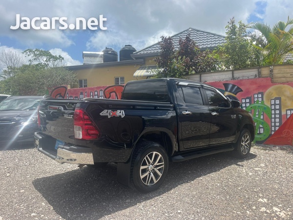 Toyota Hilux 2,8L 2017-4