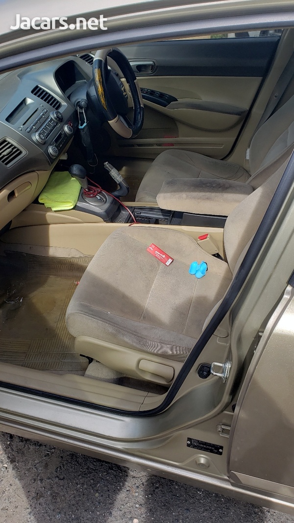 Honda Civic 1,8L 2008-1