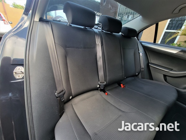 Volkswagen Jetta 1,4L 2017-15