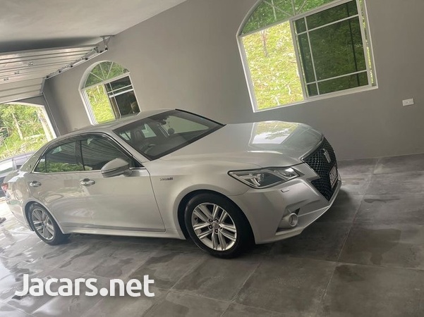 Toyota Crown 2,5L 2013-2