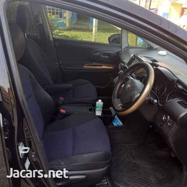 Toyota Wish 1,8L 2012-13