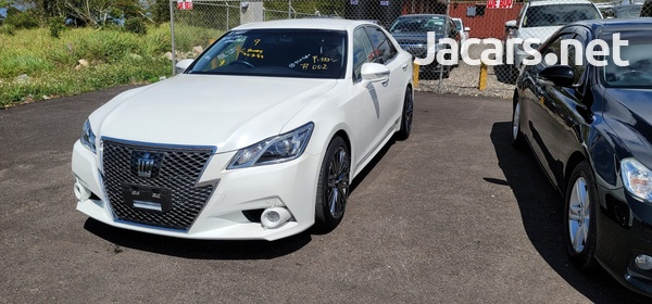 Toyota Crown 3,5L 2013-3